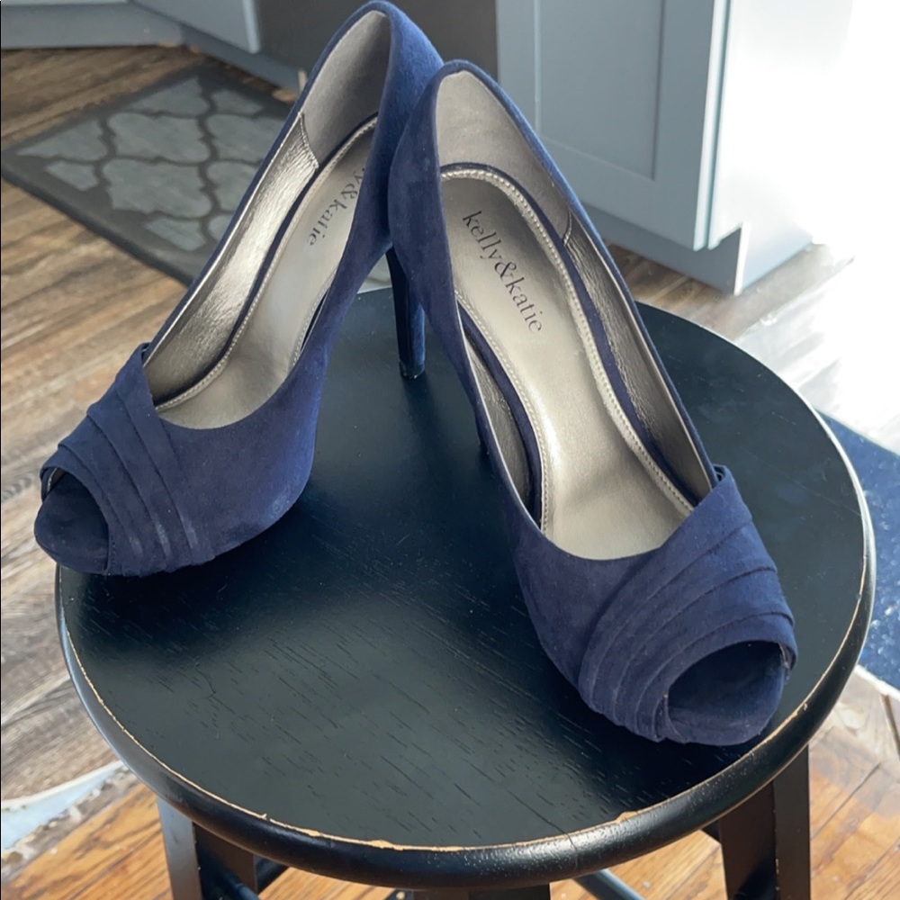 Suede Navy blue open toe heels